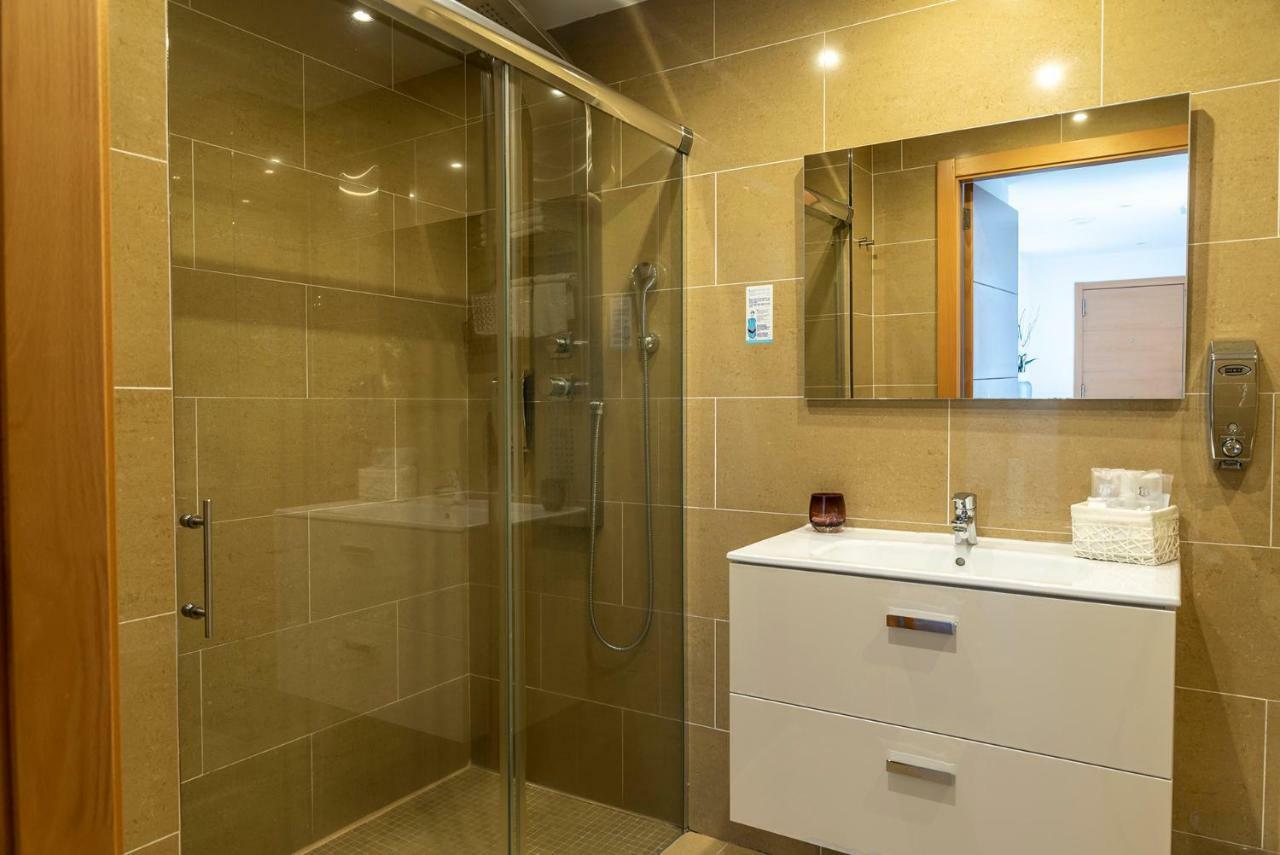 Apartaments Delfin بلايا ذي بالما المظهر الخارجي الصورة